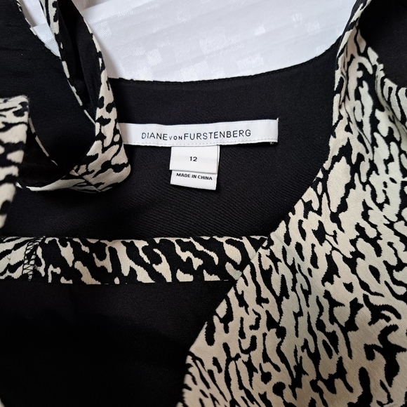 𝅺DIANE Von Furstenberg Bridget Snake Wave Jacquard Bodycon Dress - Picture 9 of 16